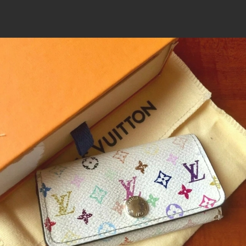 LOUIS VUITTON Monogram multicolor White Key Case 4 Pink Blue